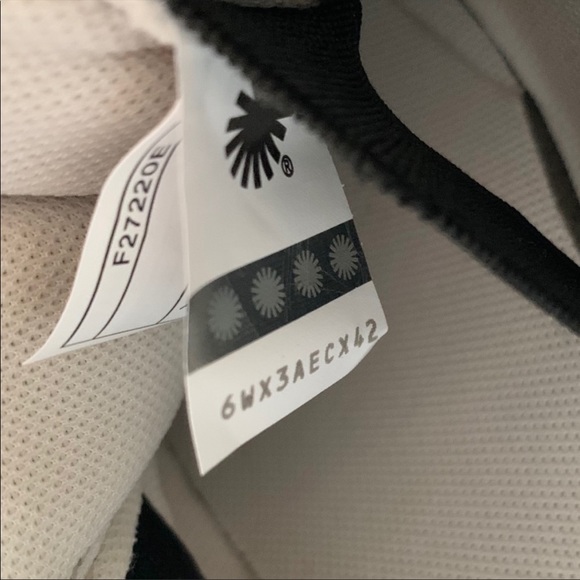 UGG CA805 Zip Sneakers In Charcoal - Picture 6 of 7